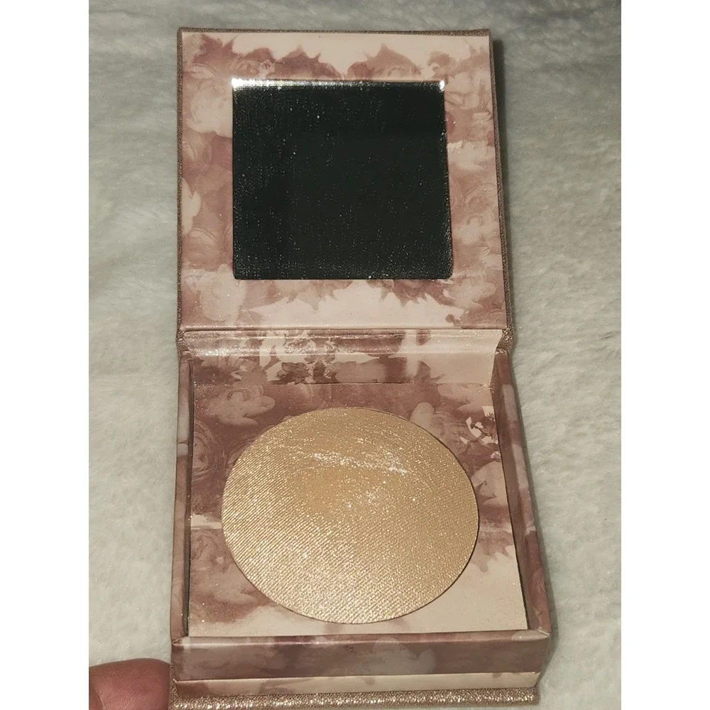 Urban Decay Naked Illuminated Face & Body Powder Luminous FULL SIZE RARE